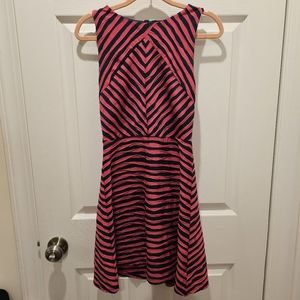 Xhilaration pink and navy sleeveless dress size small EUC